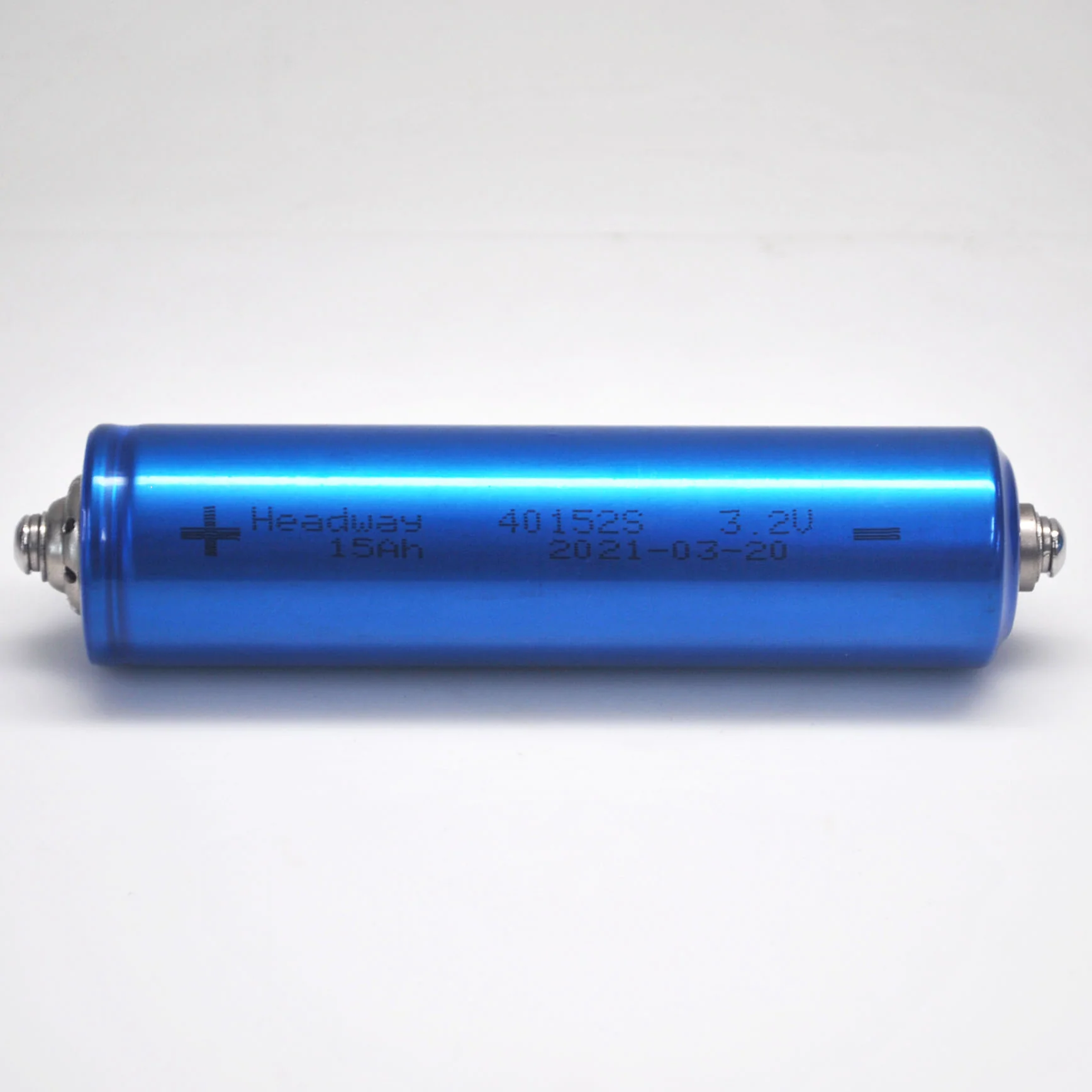 Headway LiFePO4 40152S 15000mAh 45A Battery with screw terminals